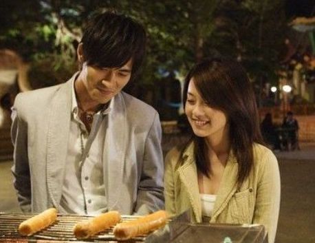 周渝民老婆37岁生日，首晒8岁女儿正面照，小公主颜值超高插图