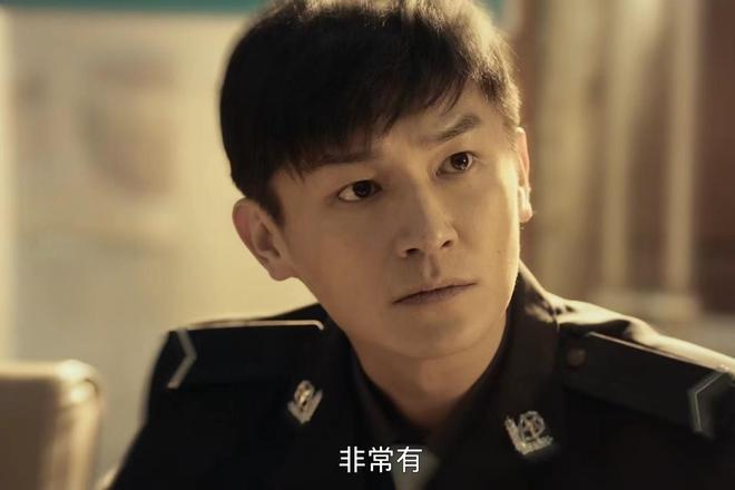 李幼斌复出，张志坚压阵，这悬疑大剧阵容太强，一开播就登顶榜首插图1