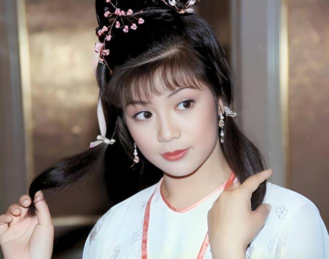 演活机灵黄蓉不容易，十位女星谁是经典？插图1