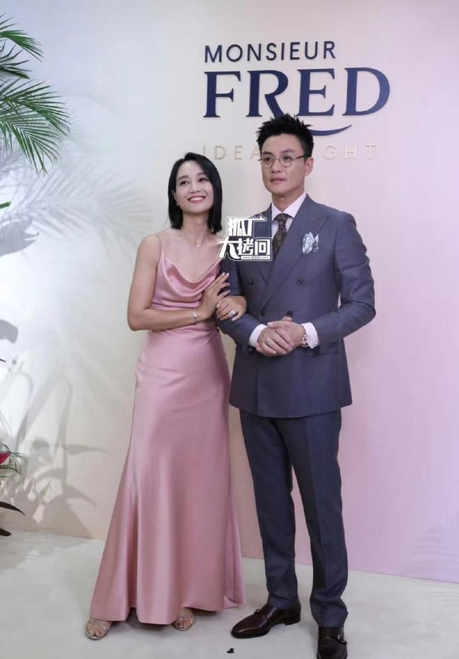 上海夜场侯明昊妆太浓，朱丹夫妻差别明显，关晓彤这次赢了插图2