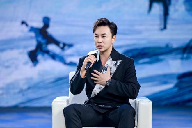36岁释小龙近照被曝，脸庞沧桑像大叔，网友感叹岁月无情插图2