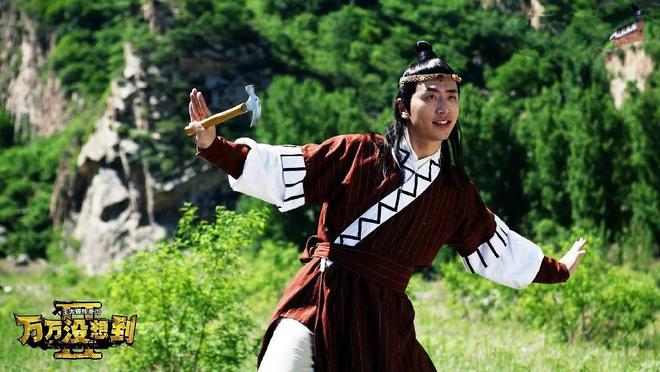 从配角变主角，票房却大跌从12亿多降到2800万，影视圈真残酷插图2