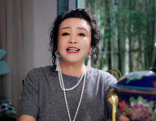 张兰回应被《一路繁花》踢出，都是因为炮轰节目组？插图1