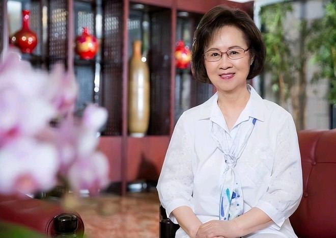 86岁琼瑶离世，遗书里说不想慢慢凋零，这辈子没遗憾了插图2