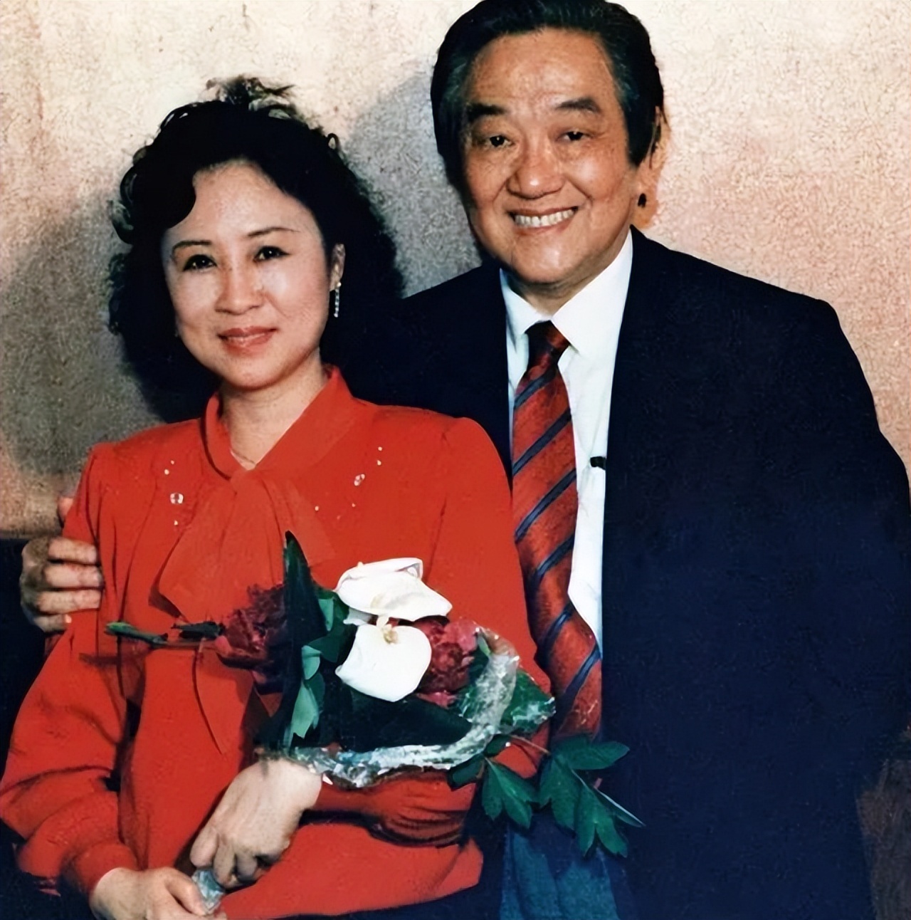 琼瑶去世了！生前把一切都安排好了，遗书里说这一生没有遗憾，最后一次公开露面也被曝光插图1