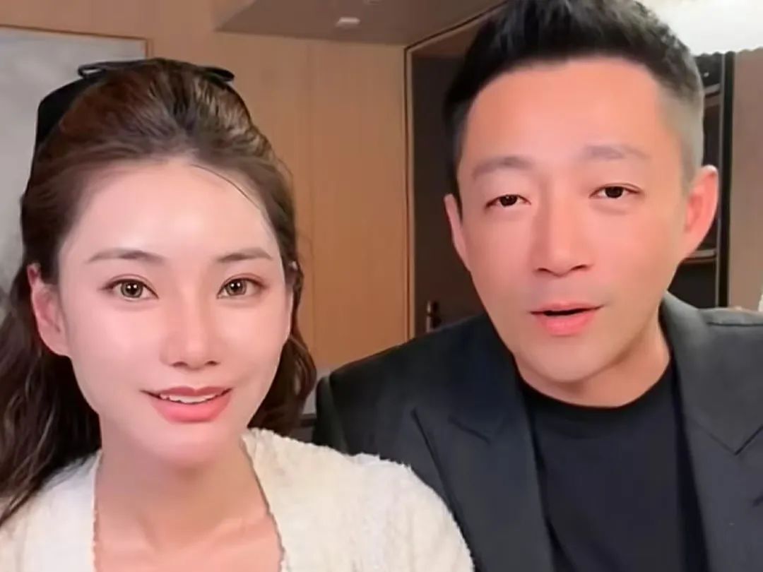 麻六记四周年庆典，汪小菲跳起舞来，马筱梅说话真贴心，二婚更甜蜜插图1