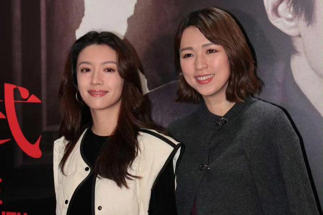 刘嘉玲黄子华舞台剧在香港首演，明星们纷纷来捧场，梁朝伟悄悄现身插图