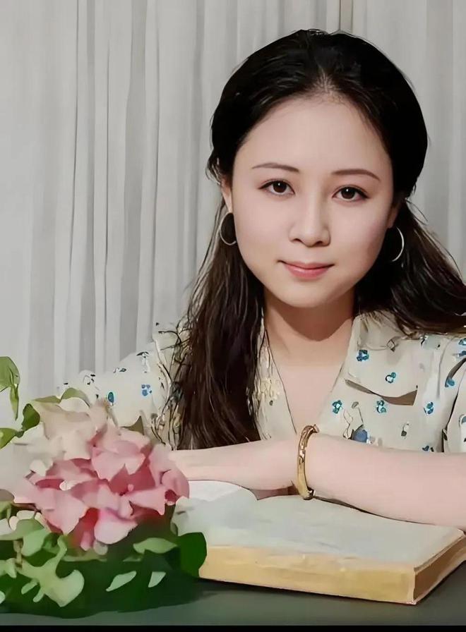 平鑫涛心里的真爱，其实是她，但永远得不到！林婉珍和琼瑶都不是他的菜插图
