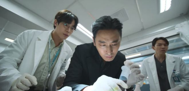 Netflix又放大招，一集就让人停不下来的新剧来了插图1