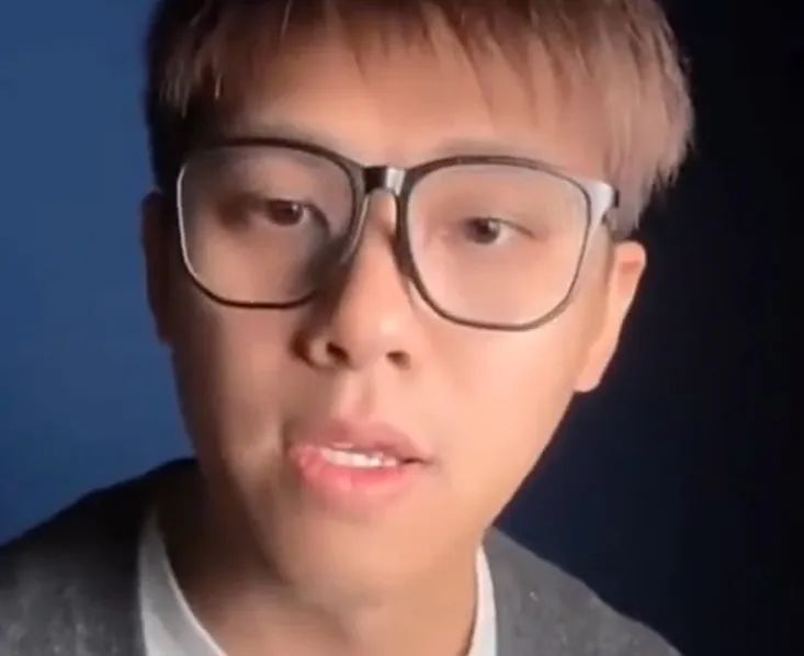 汪小菲被S妈给坑惨了！葛斯齐曝光和台媒聊天记录，怒怼S家遮掩真相太恶心插图2