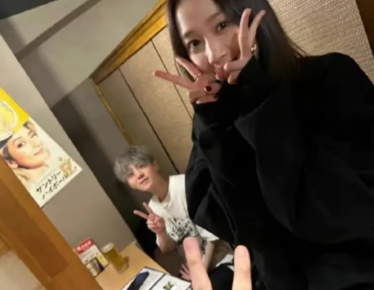 鹿晗发声明维权！对关晓彤的事只字不提，否认开代孕公司这事插图