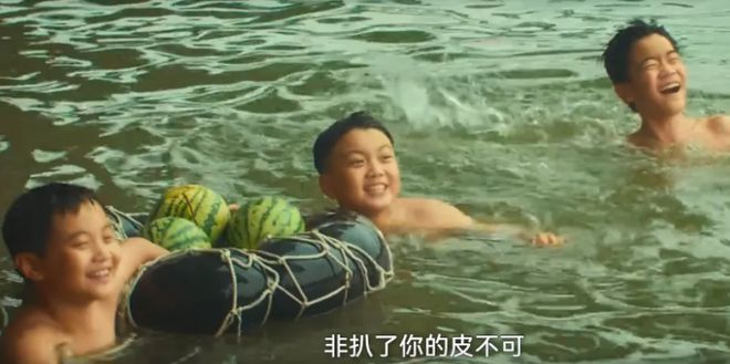 这脸演高中生？怕不是能演爹了，剧组是疯了吗？插图1