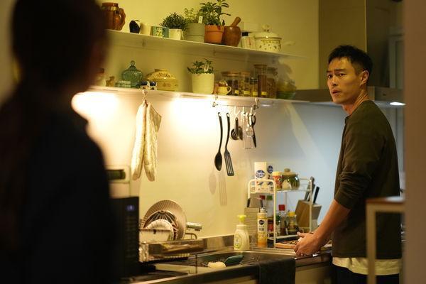 杨佑宁家变成女生宿舍啦！他亲自爆料超强求生欲：建议所有男同胞们坐着撒尿插图1