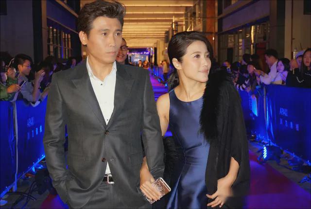 李乃文：差点因为经纪人搞砸一切的叔圈顶流，熬了二十年才火起来插图1