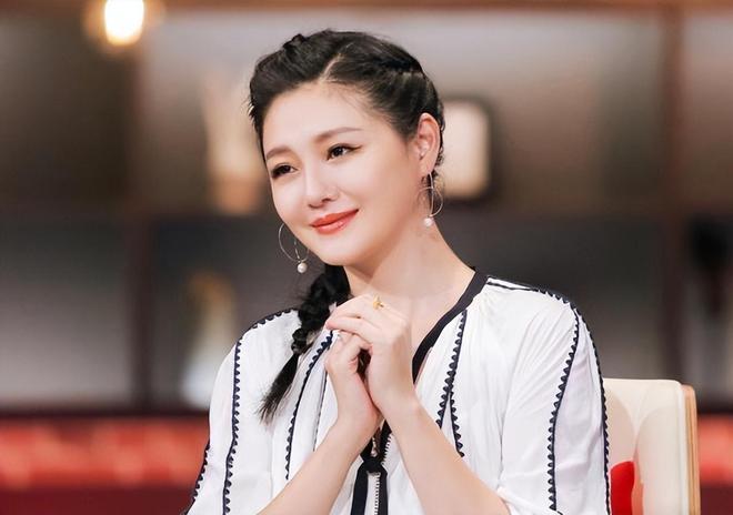 大S刚下葬，具俊晔就开始卖力表演深情，为复出做准备插图