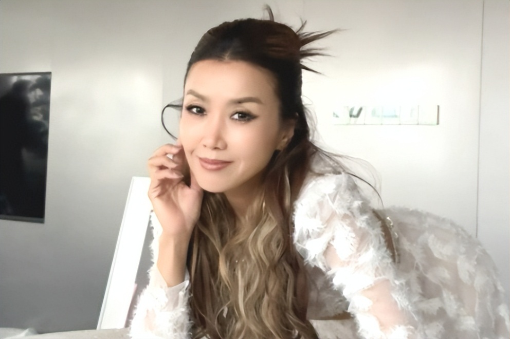 《浪姐6》定档啦！先导片超火，已经有4位姐姐出局，叶童这剧本太揪心插图1
