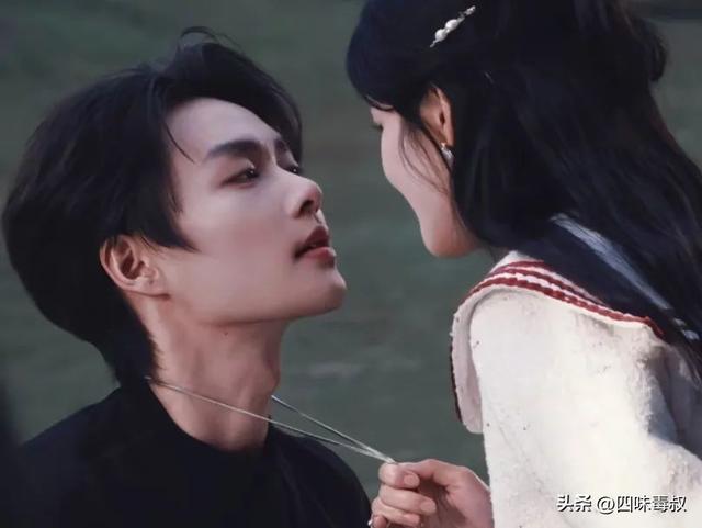 短剧演员终于上位，他们真的开始上桌了插图