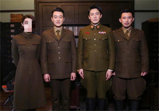 《绝密者》在线观看免费完整高清版百度云资源下载(手机版)插图1