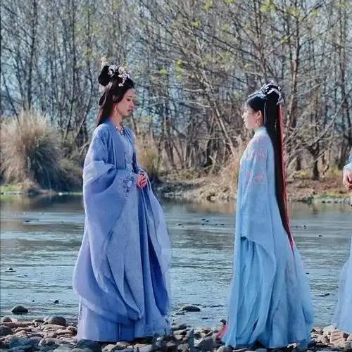 《长月烬明》百度网盘资源下载在线观看英语中字「BD720P/夸克网盘-MP4」未删减阿里云盘插图1