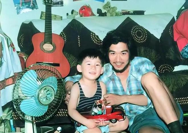70岁张国立新剧火了，最揪心的是43岁未婚还两次坐牢的张默插图1