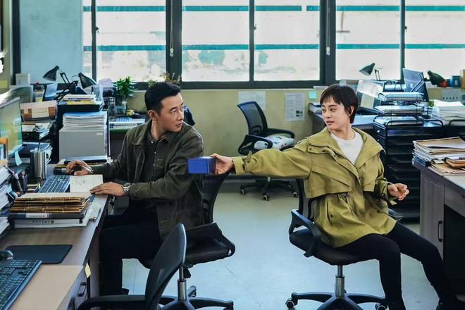 《乌云之上》下载百度网盘在线观看免费完整高清版百度云资源下载(手机版)插图1