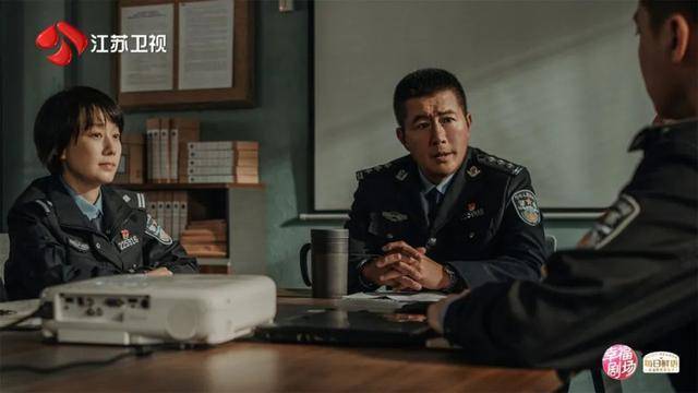 《错位》百度云网盘资源下载[BD-MP4]网盘下载插图1