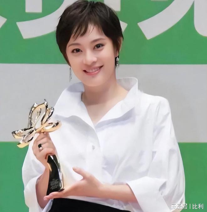 《乌云之上》网盘资源下载高清无水印电视剧资源下载免费分享HD1080p资源下载插图1