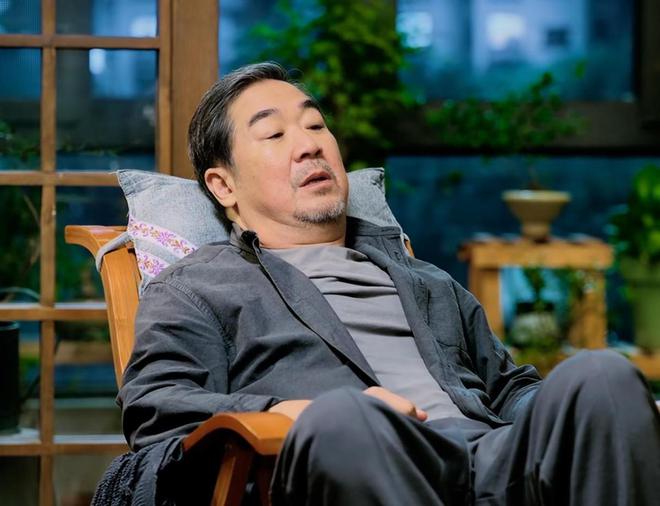 70岁大爷成了偶像剧爆款？张国立靠老年玛丽苏碾压小鲜肉插图1