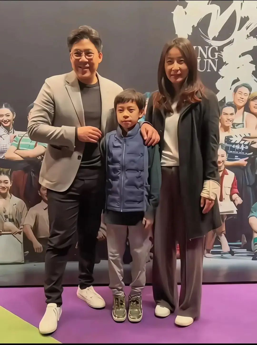 霍中曦这孩子，11岁就被认定是霍家的未来接班人，长得还特别像太爷爷插图2