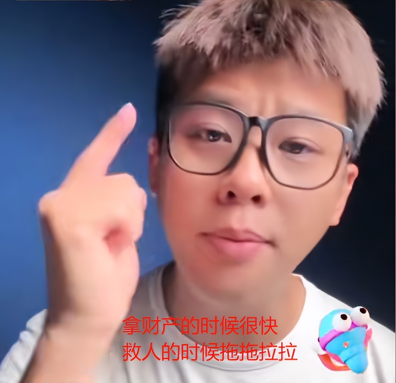 葛斯齐晒聊天记录！大S贵重遗物被搬空，S妈要钱没成怒拉黑汪小菲插图