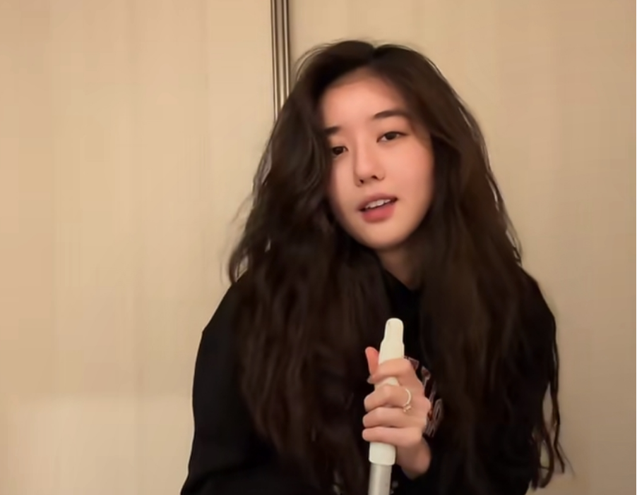 李凯馨道歉录音风波，网友不买账要封杀，靠干爹进圈成资源咖插图1